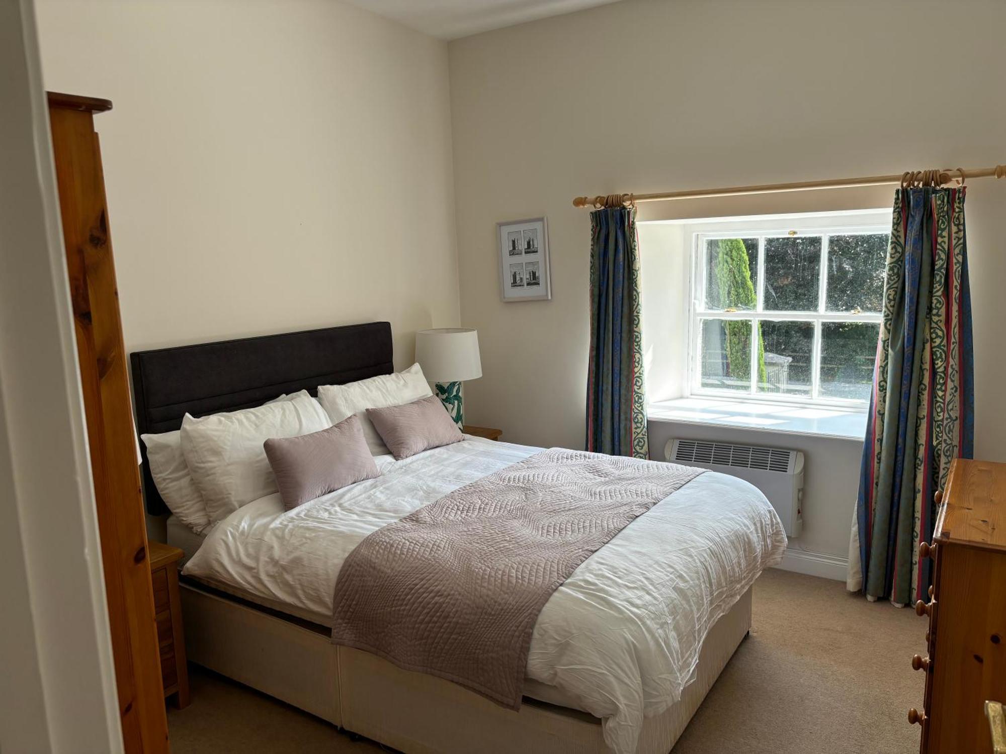 Townley Hall Apartments Slane Eksteriør bilde