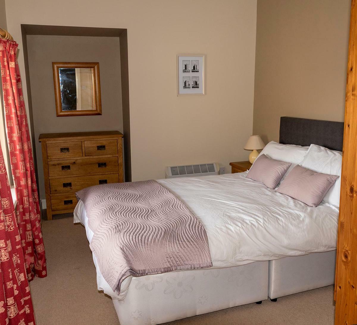Townley Hall Apartments Slane Eksteriør bilde