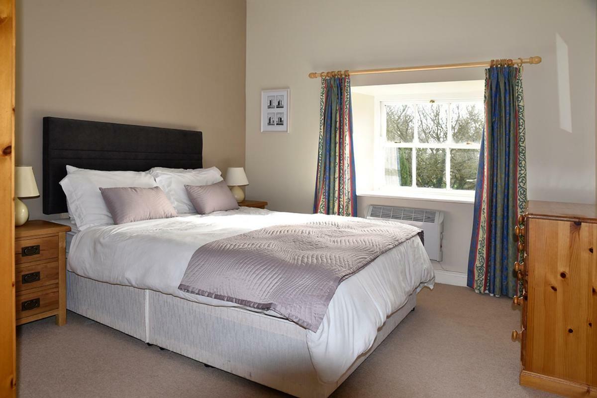 Townley Hall Apartments Slane Eksteriør bilde