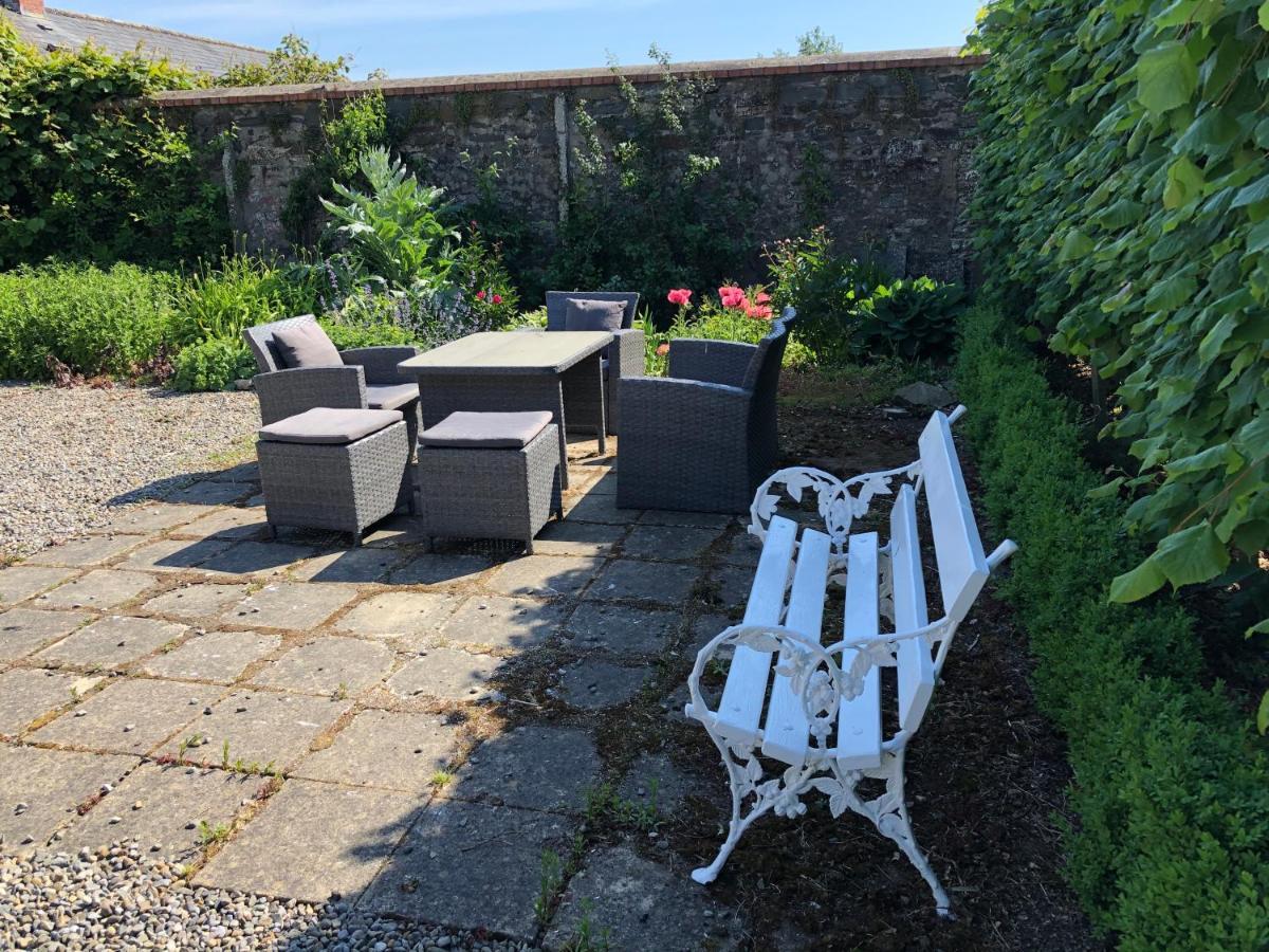 Townley Hall Apartments Slane Eksteriør bilde